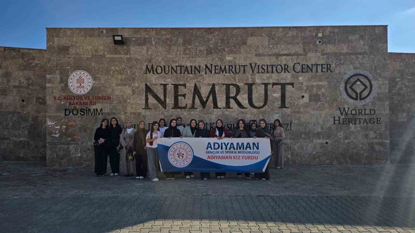 Adıyaman'da Gençler Tarihin İzinde: Nemrut'tan Perre'ye Unutulmaz Kültür Turu