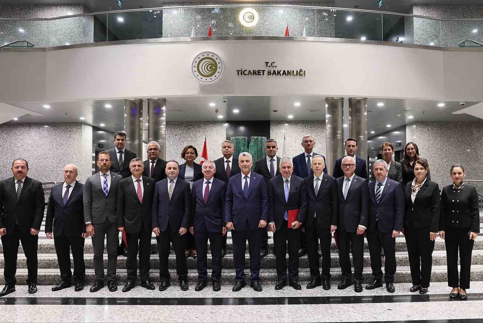 Bakan Bolat: 