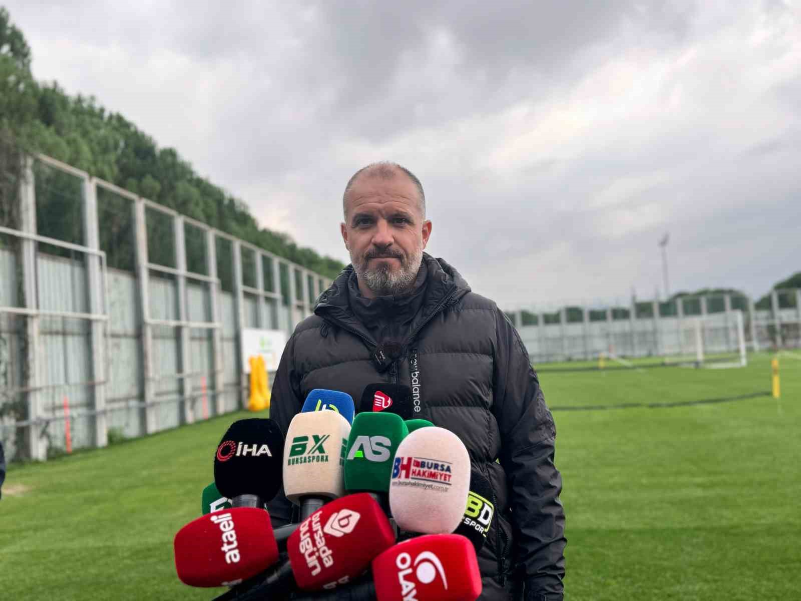 Bursaspor Teknik Direktörü Mustafa Er: 