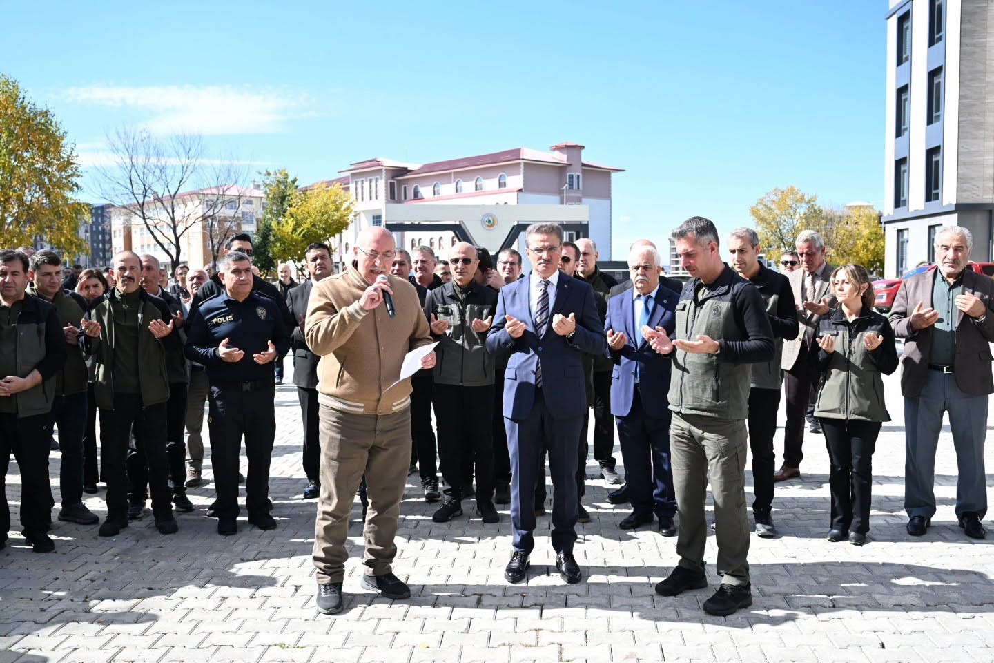 Hayır çarşısı 