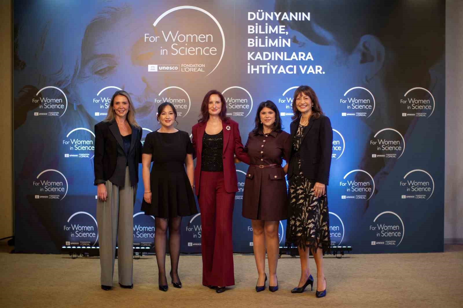 L’Oréal Türkiye’den dört yeni bilim kadınına destek