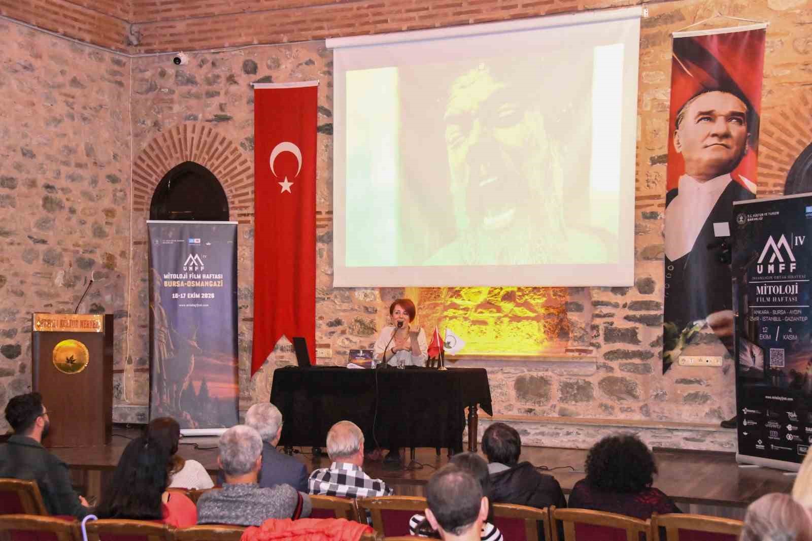 Osmangazi'de Mitolojiden Antik Lezzetlere Uzanan Büyüleyici Yolculuk: 4. Mitoloji Film Haftası Sona Erdi