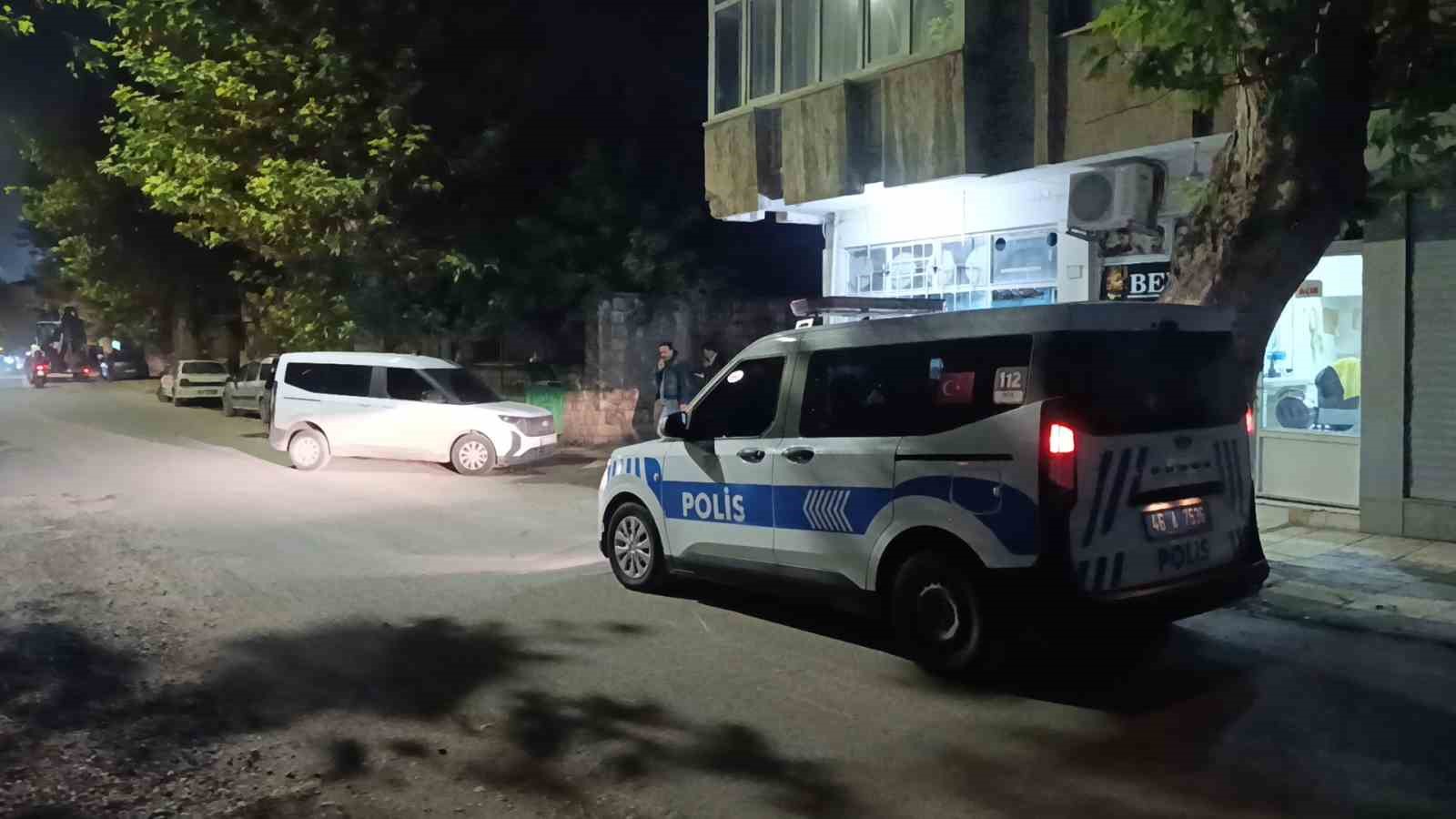 Selam söyleyip vurduktan sonra 75 bin lirasını gasp ettiler