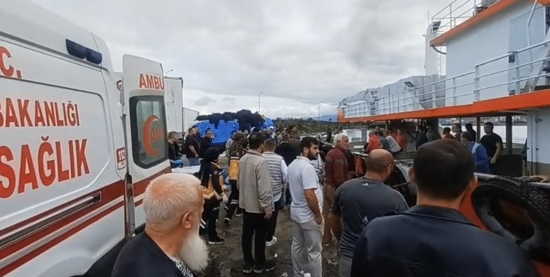 Trabzon açıklarındaki balıkçı teknesinde iş kazası: 1’i ağır 4 yaralı