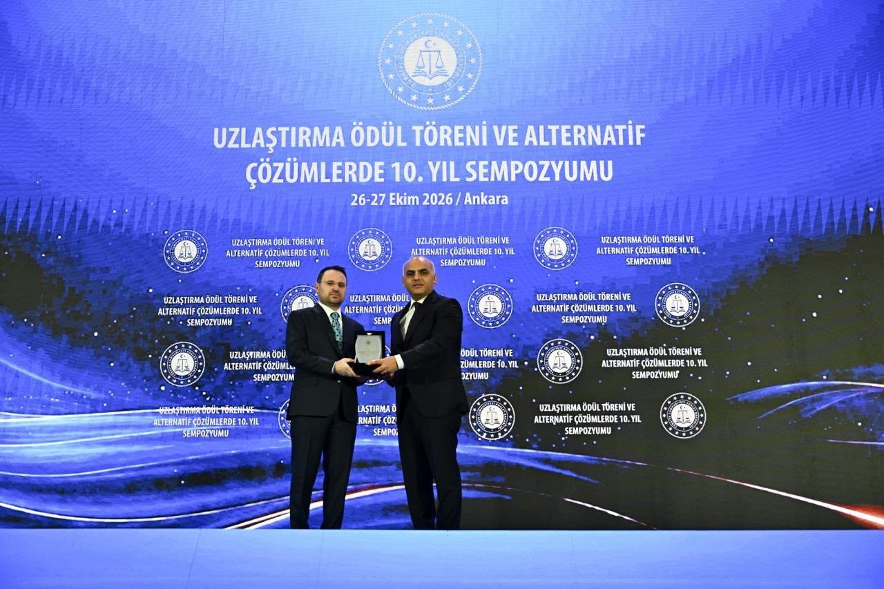Van Cumhuriyet Başsavcısı Osman Kara’ya ‘Uzlaştırma Başarı Ödülü’