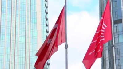 CHP’nin eski milletvekili ve eski Devlet Bakanı Mehmet Sevigen, sürpriz