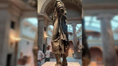 1960’lı yıllarda Burdur’daki Boubon Antik Kenti’nden yasa dışı kazılar sonucu