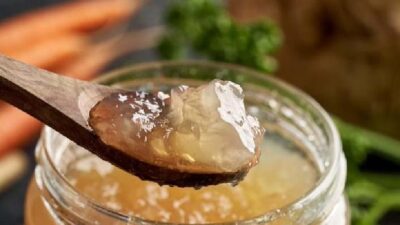 Kolajen, vücudumuzun en bol bulunan proteinlerinden biri olmasının yanı sıra