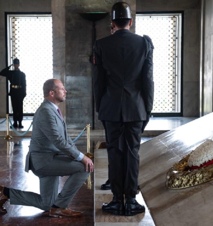 Belçika Savunma Bakanı Theo Francken, Türkiye Cumhuriyeti’nin kurucusu Gazi Mustafa