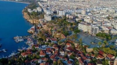 Ticaret Bakanlığı’nın getirdiği düzenlemelere rağmen, bazı emlakçılar ve mülk sahipleri