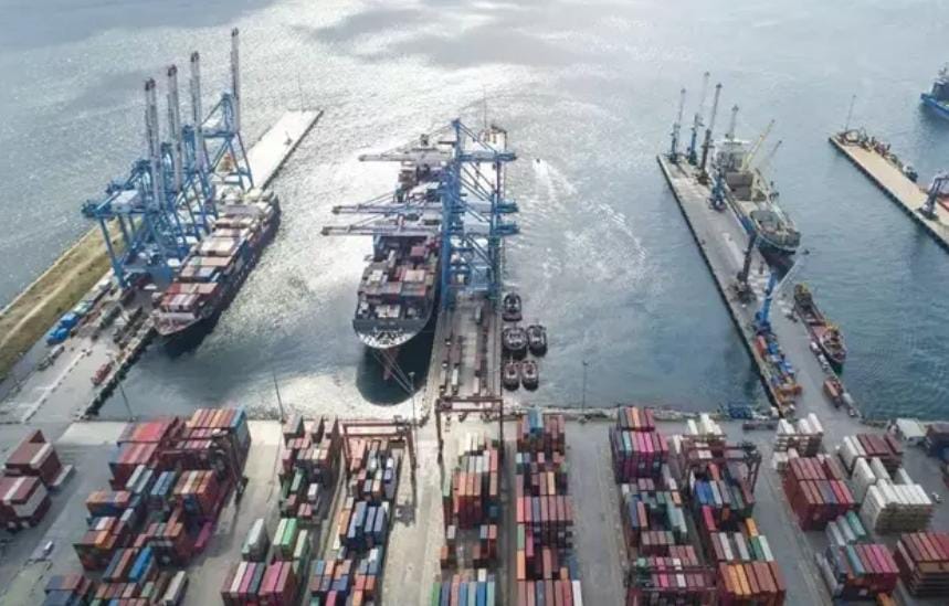 İstanbul İhracatçı Birlikleri (İİB) bünyesindeki ihracatçılar, 2025 yılının ilk altı