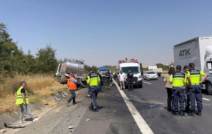 Kaynak: DHA Tekirdağ’ın Çorlu ilçesinde TEM Otoyolu’nda meydana gelen trafik