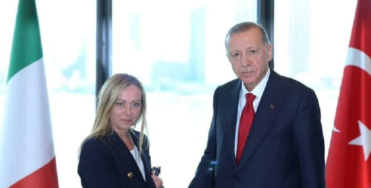 İstanbul bugün önemli bir diplomatik buluşmaya ev sahipliği yapıyor. Cumhurbaşkanı