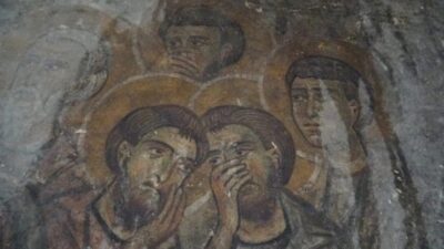 Kaynak: DHA Kayseri’nin Yeşilhisar ilçesindeki Erdemli Vadisi’nde, duvarlarında çok sayıda