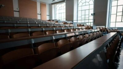 Üniversite eğitimini yurt dışında almak isteyenlerin araştırmaları devam ediyor. Avrupa’da