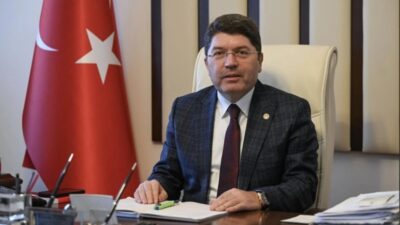 Adalet Bakanı Yılmaz Tunç, trafikte yol kesme eylemlerinin müstakil bir