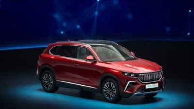 Türkiye’nin yerli otomobil markası TOGG, otomotiv sektöründeki iddiasını artırarak yoluna