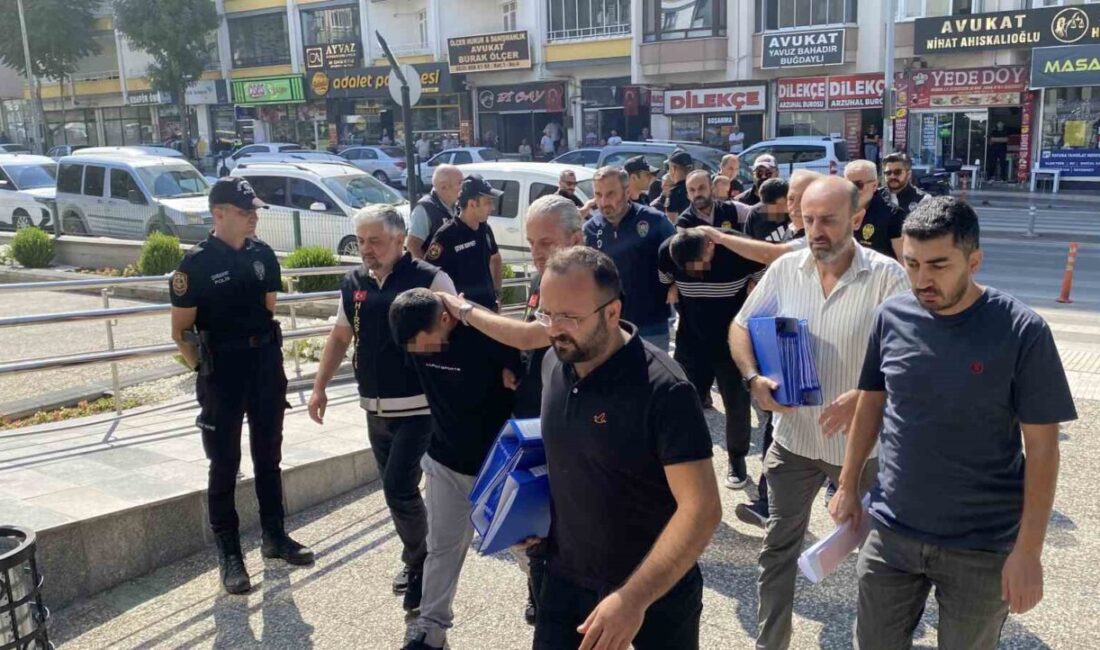 10 milyon liralık ‘change’ vurgununda 8 şüpheli adliyede Çorum’da polis ekipleri tarafından, ağır hasarlı araçların kimlik bilgilerini çalıntı