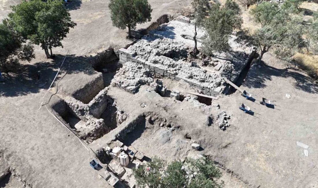 Çanakkale’nin Ayvacık ilçesine bağlı Gülpınar köyündeki Apollon Smintheus Kutsal Alanı’nda