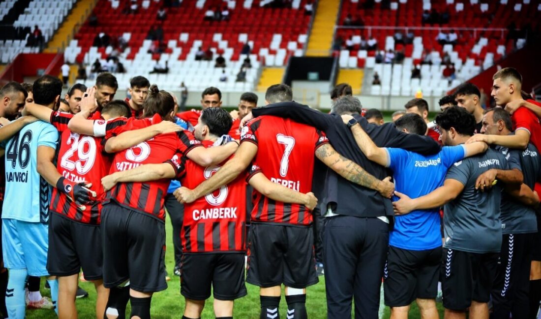 24Erzincanspor Tut ile yeniden anlaştı TFF 2. Lig Beyaz Grupta mücadele eden 24Erzincanspor, geçtiğimiz sezon