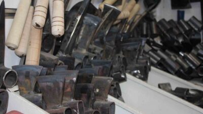 Samsun’un İlkadım ilçesinde “baltacı” olarak tanınan 32 yıllık çelik ustası