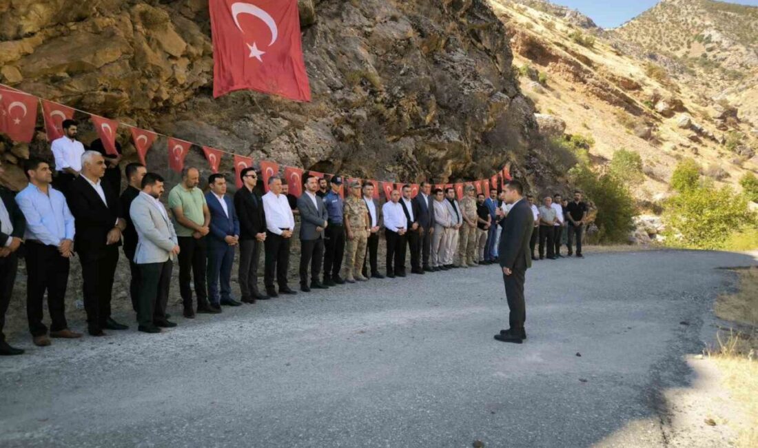 33 yıl önce teröristler tarafından şehit edilen 9 vatandaş anıldı Batman’ın Kozluk ilçesi Değirmendere Köprüsü’nde 1992 yılında PKK’lı teröristlerce minibüse