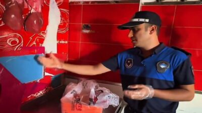 Bozuk Etleri Kıymaya Karıştıran Kasap Hakkında Suç Duyurusu