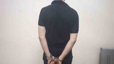 Kahramanmaraş’ta polis ekipleri hakkında kesinleşmiş hapis cezası bulunan hükümlüyü yakaladı.