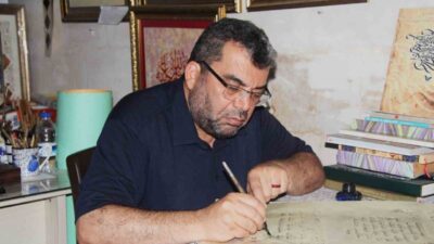 Gaziantep’te yaşayan hattat Mehmet Bali, gençlik yıllarında ilgi duymaya başladığı