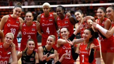 A Milli Kadın Voleybol Takımımız, FIVB Dünya Şampiyonası yarı finalinde