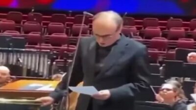 İsrail’in tanınmış orkestra şeflerinden Ilan Volkov, Gazze Şeridi sınırına yakın