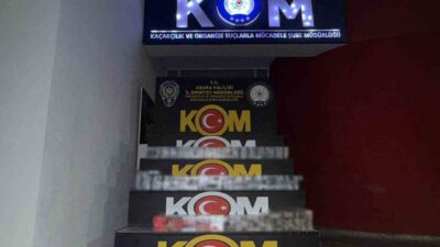 Adana’da polis tarafından yapılan operasyonda 4 bin paket kaçak sigara