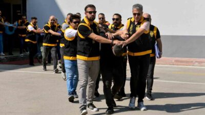 Adana’da otopark sahibini telefonla arayıp 5 milyon lira haraç isteyen,