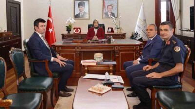 Afyonkarahisar’a gerçekleştirilen güvenlik ve asayiş toplantısında okulların açılması ile alınana