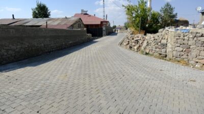 Ağrı Valiliği, kırsal bölgelerde yol yapım ve yenileme çalışmalarının aralıksız