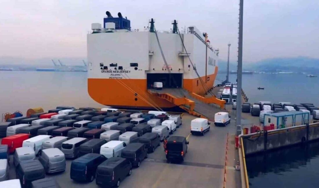 Ağustos ayının ihracat lideri otomotiv oldu Türkiye otomotiv endüstrisi ağustos ayında geçen yılın aynı dönemine göre