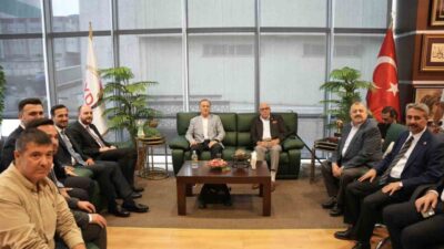 “Türkiye Yüzyılı Buluşmaları” çerçevesinde Arnavutköy’de ziyaretlerde bulunan AK Parti Genel