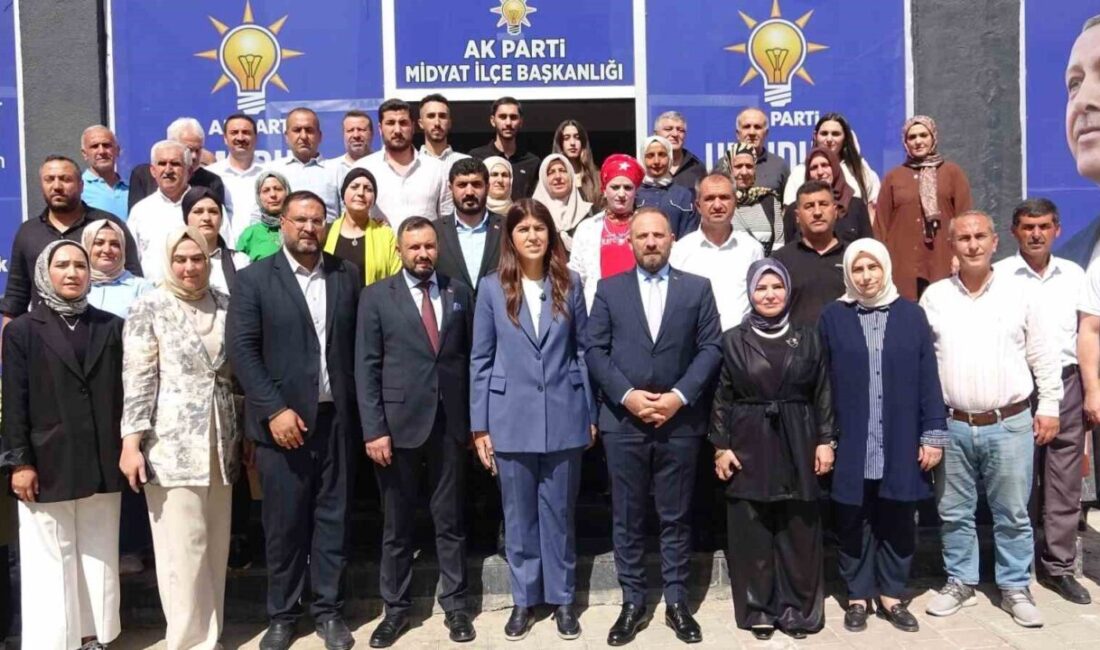 AK Parti İstanbul Milletvekili Ayaydın Midyat’ta temaslarda bulundu AK Parti İstanbul Milletvekili Derya Ayaydın, “Türkiye Buluşmaları” kapsamında Midyat’ta
