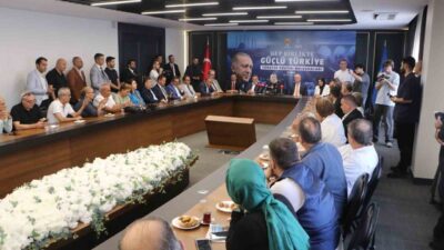 AK Parti heyeti, Türkiye Yüzyılı Buluşmaları kapsamında Adana’ya geldi. Türkiye