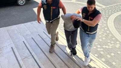 Konya’nın Akşehir ilçesinde uyuşturucu tacirlerine yönelik düzenlenen operasyonda gözaltına alınan