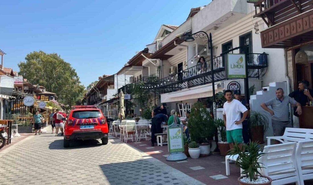 Akyaka’da otel odasında bir kadın ölü bulundu Muğla’nın Ula ilçesi Akyaka Mahallesi’nde 34 yaşındaki S.K. isimli kadın,