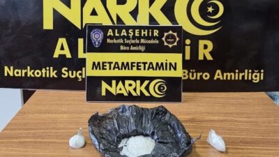 Manisa’nın Alaşehir ilçesinde polis ekiplerince yakalanan şüphelinin üzerinden 24,96 gram