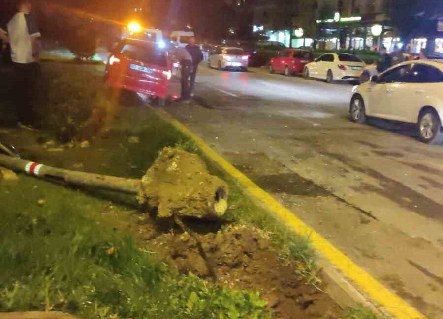 Eskişehir’de alkollü sürücünün çarptığı 3 yayadan 1’i hayatını kaybederken, 1’i