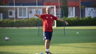 Altınordu FK Teknik Direktörü Namet Ateş, cumartesi günü deplasmanda Adana