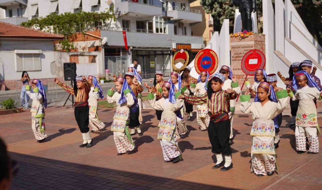 Altınova’da düşman işgalinden kurtuluşun 103. Yıldönümü coşkusu Balıkesir’in Ayvalık ilçesinin Altınova Mahallesi’nin düşman işgalinden kurtuluşun 103. yılı,