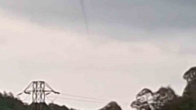 Amasra denizde başlayan hortum, yerleşim yerine ulaşmadan etkisini kaybetti. Yaşanan