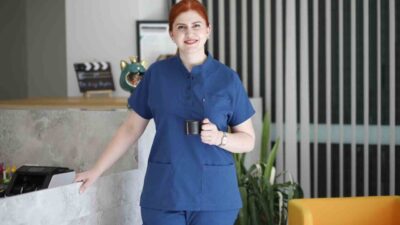 Kadın hastalıkları ve Doğum Uzmanı Ezgi Aydın , kadınlar arasında