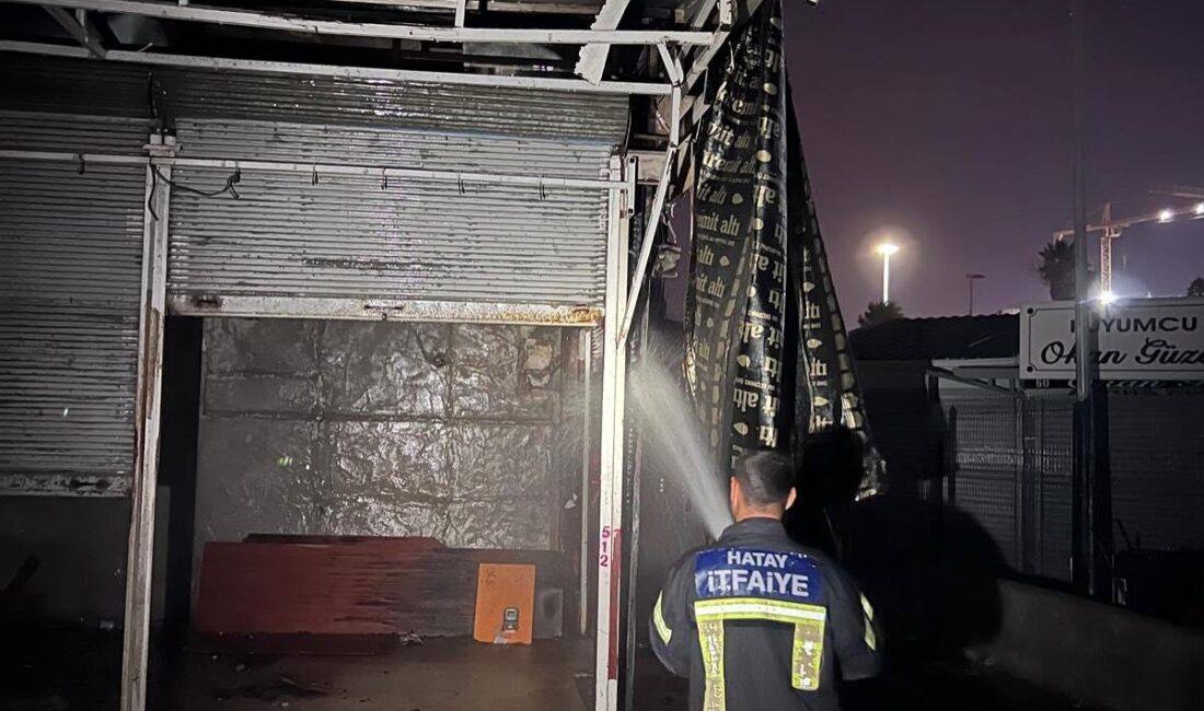 Antakya’da metruk iş yerinde yangın çıktı Hatay’da metruk halde bulunan iş yerinde çıkan yangın söndürüldü. Yangın,