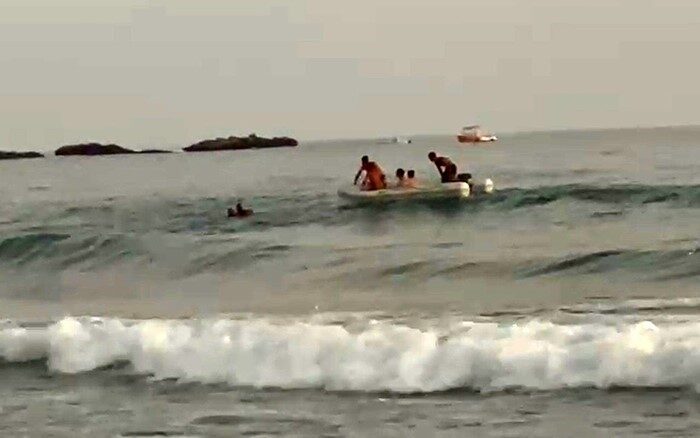 Antalya’da cankurtaranların yoğun mesaisi: 6 kişiyi kurtardılar Antalya’nın Alanya ilçesinde son üç günde, denize giren tatilciler akıntıya