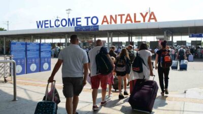 Antalya’yı yılın ilk 8 ayında 11 milyon 702 bin 733